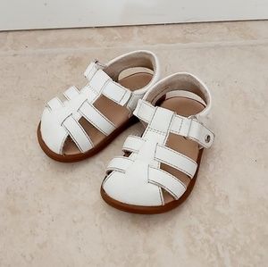 UGG fisherman white sandals size 5